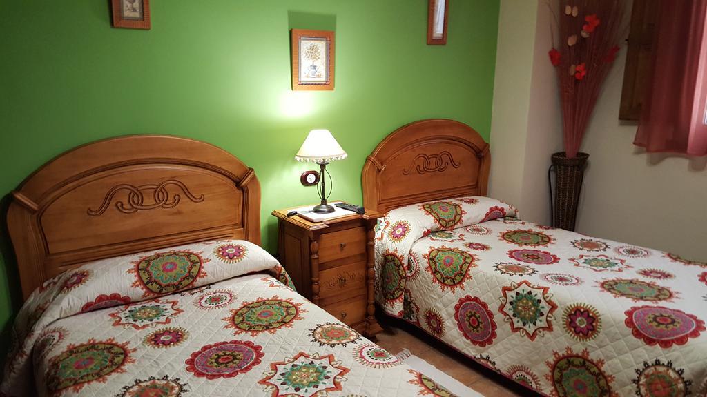 Apartamentos Rurales Tauro Кабесуела дел Вале Екстериор снимка