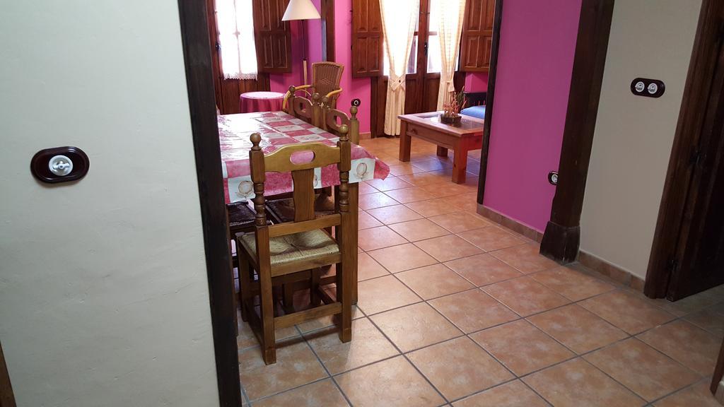 Apartamentos Rurales Tauro Кабесуела дел Вале Екстериор снимка
